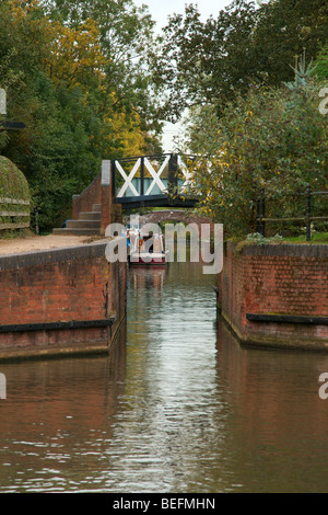 Beitritt zur grand Union und Stratford bei Avon Kanäle an Kingswood Kreuzung durchschneiden Stockfoto