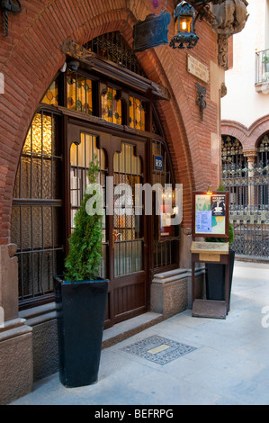 El Quatre Gats, Cafe-Restaurant, Montsio Straße. Barcelona. Katalonien, Spanien, Stockfoto