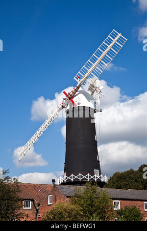 Skidby Mühle, Cottingham, East Riding von Yorkshire. Yorkshires nur arbeiten Windmühle Stockfoto