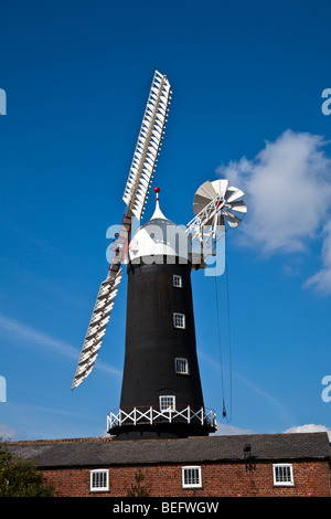 Skidby Mühle, Cottingham, East Riding von Yorkshire. Yorkshires nur arbeiten Windmühle Stockfoto