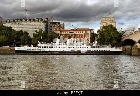 Die Queen Mary schwimmenden Pub und Restaurant festgemacht an der Themse in London.  Foto von Gordon Scammell Stockfoto