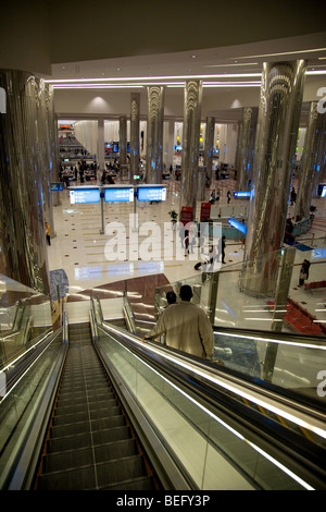 Ankünfte Hall Halle Dubai Flughafen terminal 3 Stockfoto