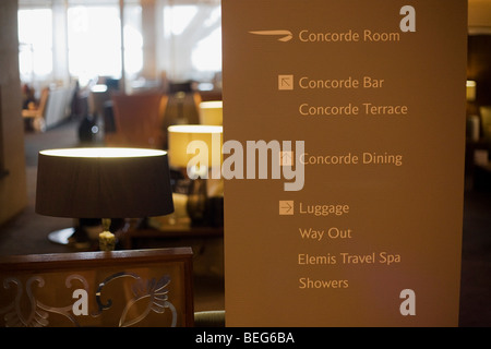 Eingang in die British Airways Concorde Room für First Class Passagiere am Flughafen Heathrow terminal 5 Sign. Stockfoto