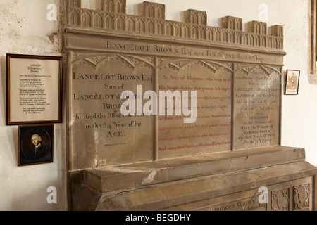 England, Cambridgeshire, Fenstanton Pfarrkirche, Chor, Denkmal für Lancelot Capability Brown Stockfoto