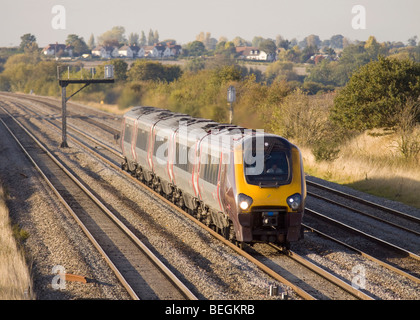 Ein Cross Country Voyager Zug in der Nähe von Cholsey auf der Great Western Main Line. Stockfoto