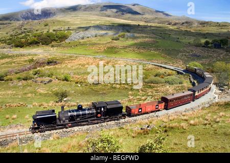 Die Welsh Highland Railway in der Nähe von Rhyd Dhu Stockfoto