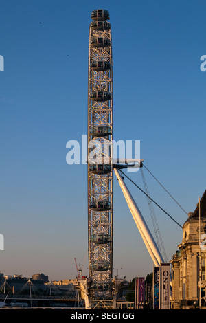 Das London Eye Riesenrad, London, England, UK Stockfoto