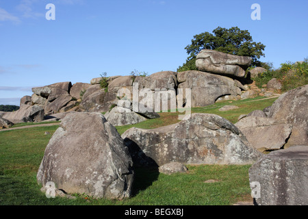 Des Teufels Höhle, eine natürlichen Felsformation diente von Konföderierten Scharfschützen zu belästigen Union Truppen am Little Round Top Stockfoto