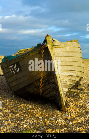 Abandond Fischerboote am Strand dungeness Stockfoto