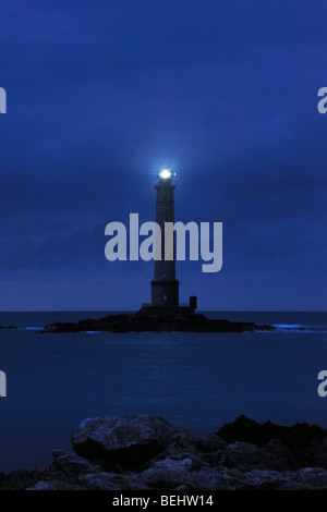 Leuchtturm Phare De La Hague bei Nacht, Goury, Cap De La Hague, Normandie, Frankreich Stockfoto