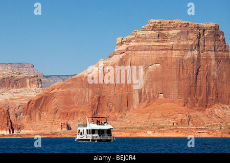 Hausboot am Lake Powell, Glen Canyon National Recreation Area, Utah Stockfoto