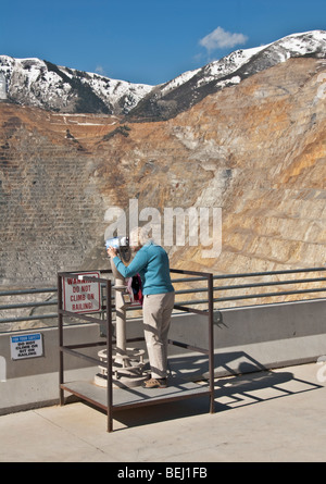 Utah Kennecott Utah Copper Bingham Canyon Mine weltweit größten vom Menschen verursachten Ausgrabung Besucherzentrum übersehen, Herr Stockfoto