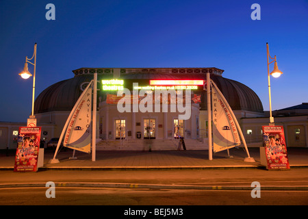 Worthing viktorianischen Pavillon Pier bei Nacht Sussex County England UK Stockfoto