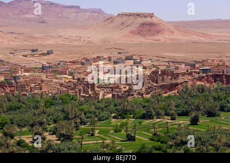 Dorf von Tinghir Dades Tal Atlasgebirge Marokkos Stockfoto