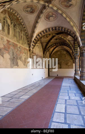 Fresken aus dem 15. Jahrhundert in Chiostro Verde, Santa Maria Novella, Florenz, Italien Stockfoto