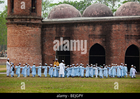 Shait Gambuj Moschee oder sechzig Kuppel Moschee in Khulna Bangladesch Stockfoto