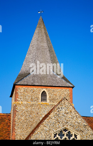 St Johns Kirche montieren Bures Essex England Stockfoto