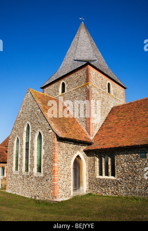 St Johns Kirche montieren Bures Essex England Stockfoto