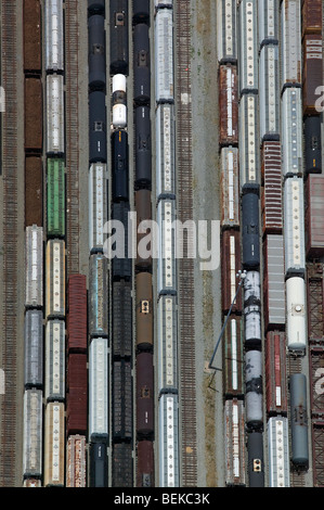 Luftaufnahme über New Orleans Louisiana Schiene Straße Hof Stockfoto