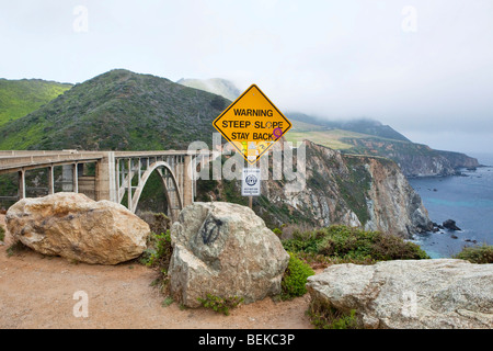 Bixby Bridge entlang der "Big Sur" an der zentralen Küste Kaliforniens, USA Stockfoto