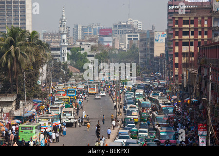 Belebte Straße in Dhaka Bangladesch Stockfoto