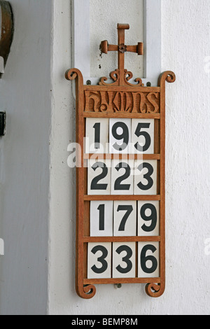 Hymne-Board in einer Kirche Stockfoto