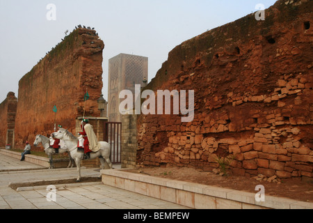 Eingang zu den Mohammed V Mausoleum Komplex in Riyad, Marokko Stockfoto