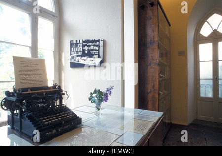 Schreibmaschine von Hermann Hesse, Arbeitszimmer, Hesse Museum, Montagnola, Tessin, Schweiz Stockfoto