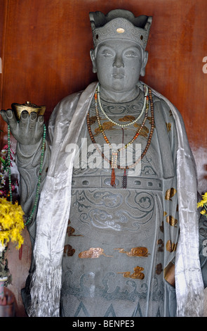 Statue von Zheng He oder Cheng Ho chinesische Admiral (1371-1433) & militärischer Held, chinesische Tempel Schrein, Penang, Malaysia Stockfoto