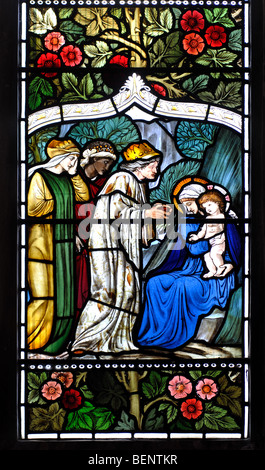 William Morris Glasmalerei von Three Wise Men, All Saints Church, Sheepy Magna, Leicestershire, England, UK Stockfoto