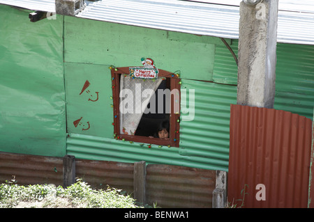 GUATEMALA El Paraiso II in Zona 18 von Guatemala-Stadt, einer der gefährlichsten Slum-Gegenden der Hauptstadt. Stockfoto