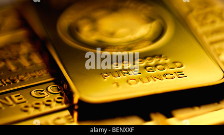 Goldbarren 1oz Bars / Barren Stockfoto