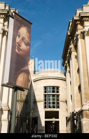 Der Sainsbury-Flügel der National Gallery am Trafalgar Square in London, England UK Stockfoto