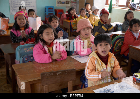 VIETNAM Tan Hop Grundschule in Quang Tri Provinz. SEAN SPRAGUE Foto. Stockfoto