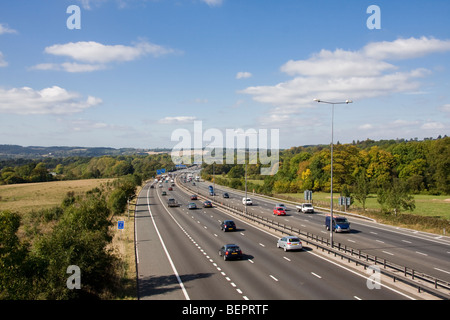 M25 Autobahn Ausfahrt 7 (M23) in der Nähe von Godstone Surrey England Stockfoto