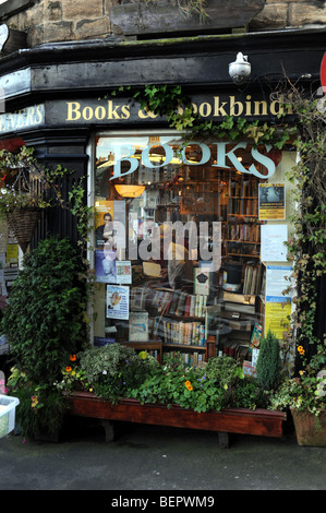 Scrivener Buch und Buchbinderei in Buxton Derbyshire UK - Foto von Simon Dack Stockfoto