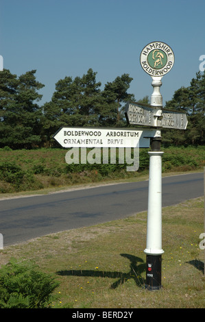 Wegweiser, Bolderwood, New Forest Nationalpark, Hampshire, England, UK Stockfoto