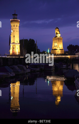 Deutschland, Bayern, Lindau Im Bodensee, Hafeneinfahrt Stockfoto