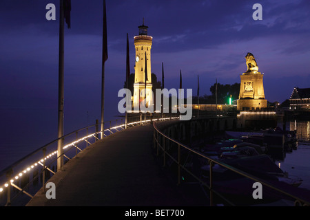 Deutschland, Bayern, Lindau Im Bodensee, Hafeneinfahrt Stockfoto