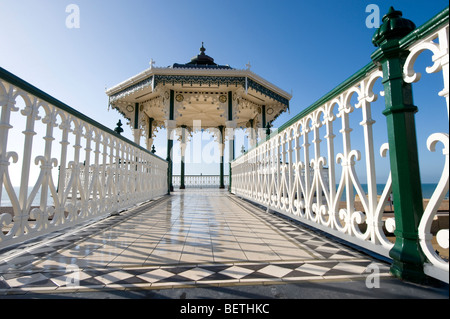 Die neu restaurierten Musikpavillon auf Hove Strandpromenade in East Sussex, UK. Bild Jim Holden. Stockfoto