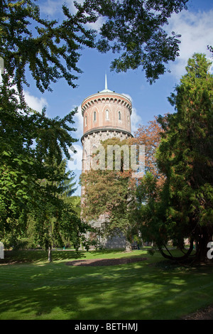 Wasserturm in Colmar, Elsass erbaut 1886. Älteste noch erhaltene Wasserturm im Elsass. Außer Betrieb seit 1984. 099530 Colmar Stockfoto