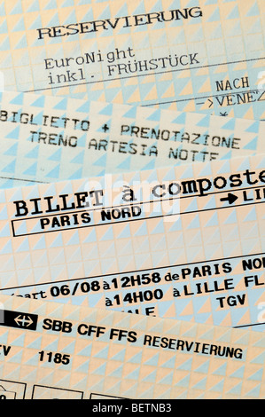 European Railway Tickets aus Österreich (OBB) Italien (Trenitalia) Frankreich (SNCF) und der Schweiz (SBB / CFF / FFS) Stockfoto
