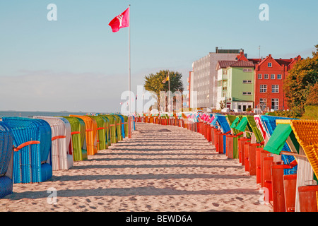 Liegestühle am Strand von Wyk auf Föhr, Insel Fˆhr, Schleswig-Holstein, Deutschland Stockfoto