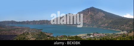 Mount Batur (Gunung Batur) und See Danau Batur, Kintamani, Bali, Indonesien Stockfoto