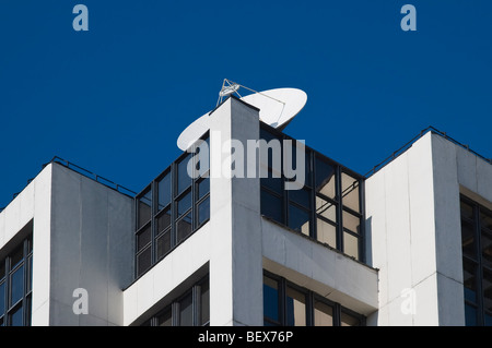 Das Hauptquartier des russischen Ölkonzern Lukoil Fassade Detail. Moskau, Russland Stockfoto