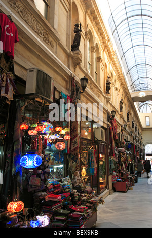 Europäische Proezd, Cicek Pasaji, Istanbul, Türkei. Stockfoto