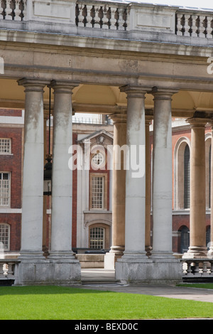 Spalten im Old Royal Naval College in Greenwich, London UK. Stockfoto