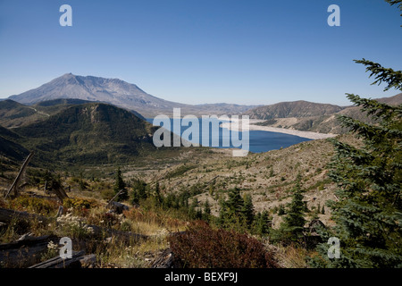 Spirit Lake aus der Unabhängigkeit Pass Trail, Mount St. Helens National Volcanic Monument Stockfoto