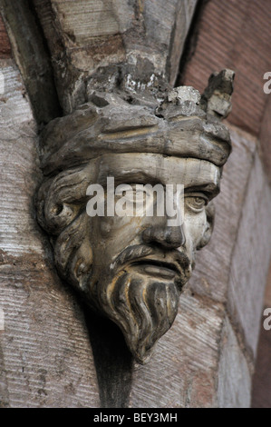 Geformten Kopf eines bärtigen Mannes. Kirche des Heiligen Laurentius, Appleby in Westmorland, Cumbria, England, Vereinigtes Königreich, Europa Stockfoto