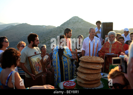 Griechenland-Kykladen-Sikinos ein religiöses Fest am Gewinn Elias Kirche Stockfoto